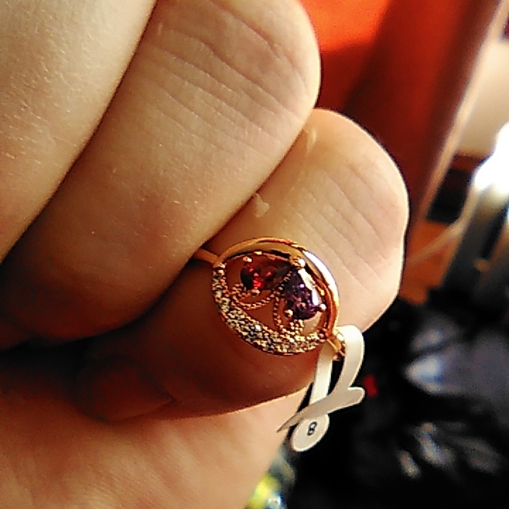 Constant jewelry size 8 ring